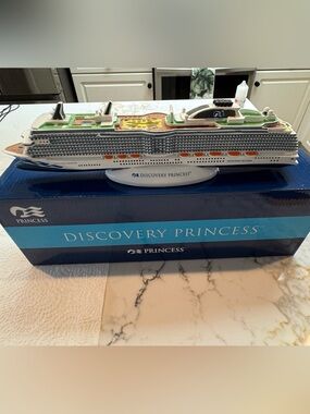 Discovery Princess Collectible Ship Model - White and Blue